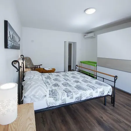 Apartament Ade Arena View *