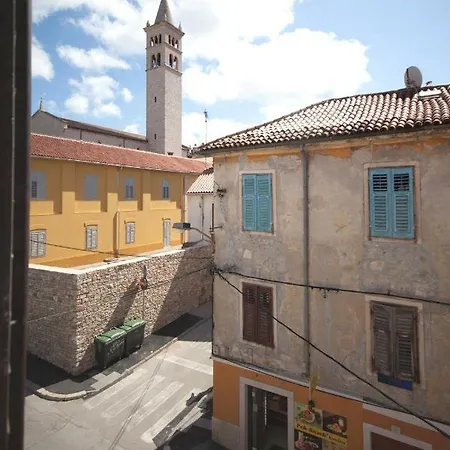 Ade Arena View Apartment Pula
