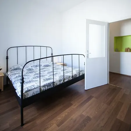 Ade Arena View Apartment *