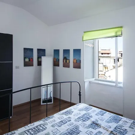 Ade Arena View Apartment Pula